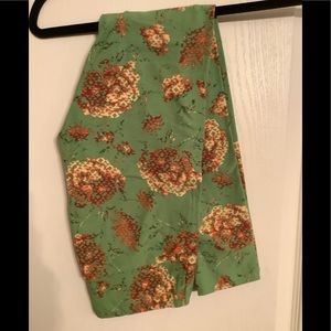**SALE SEE BELOW** NWOT Lularoe OS Leggings